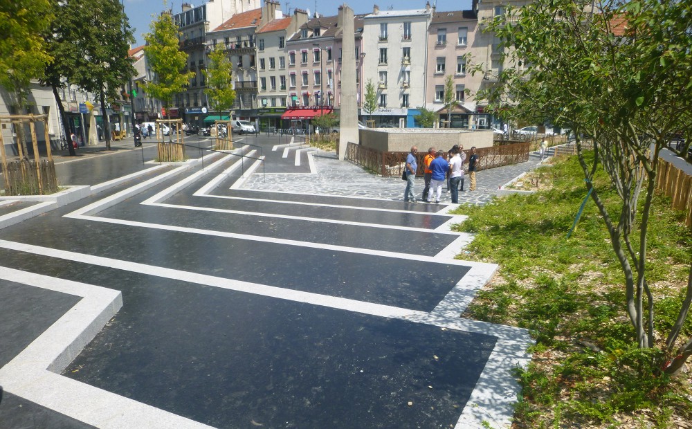 Vue sur le monument aux morts